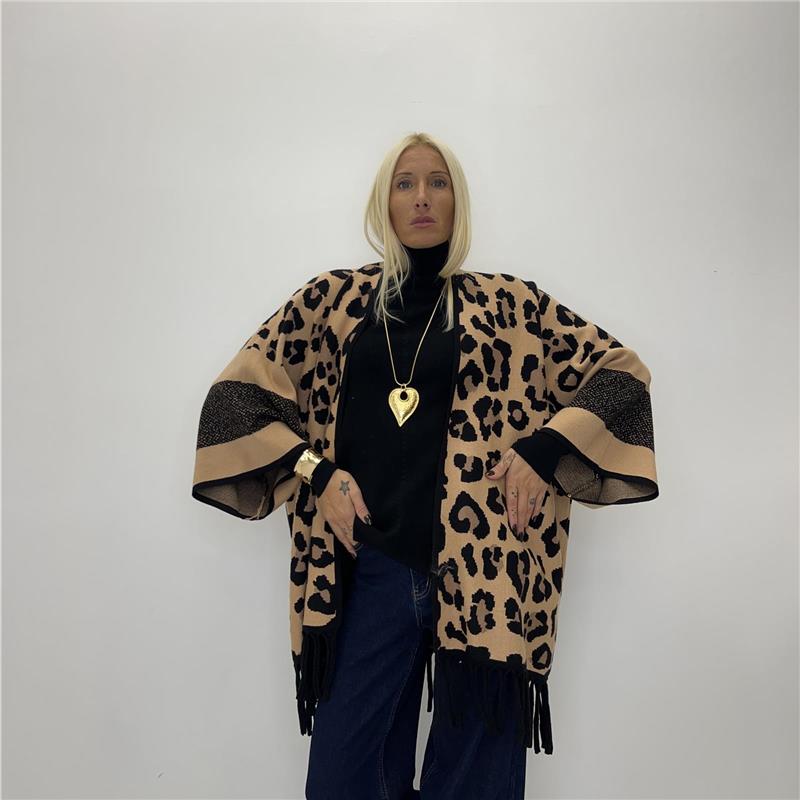 mantella over senza bottoni adorable